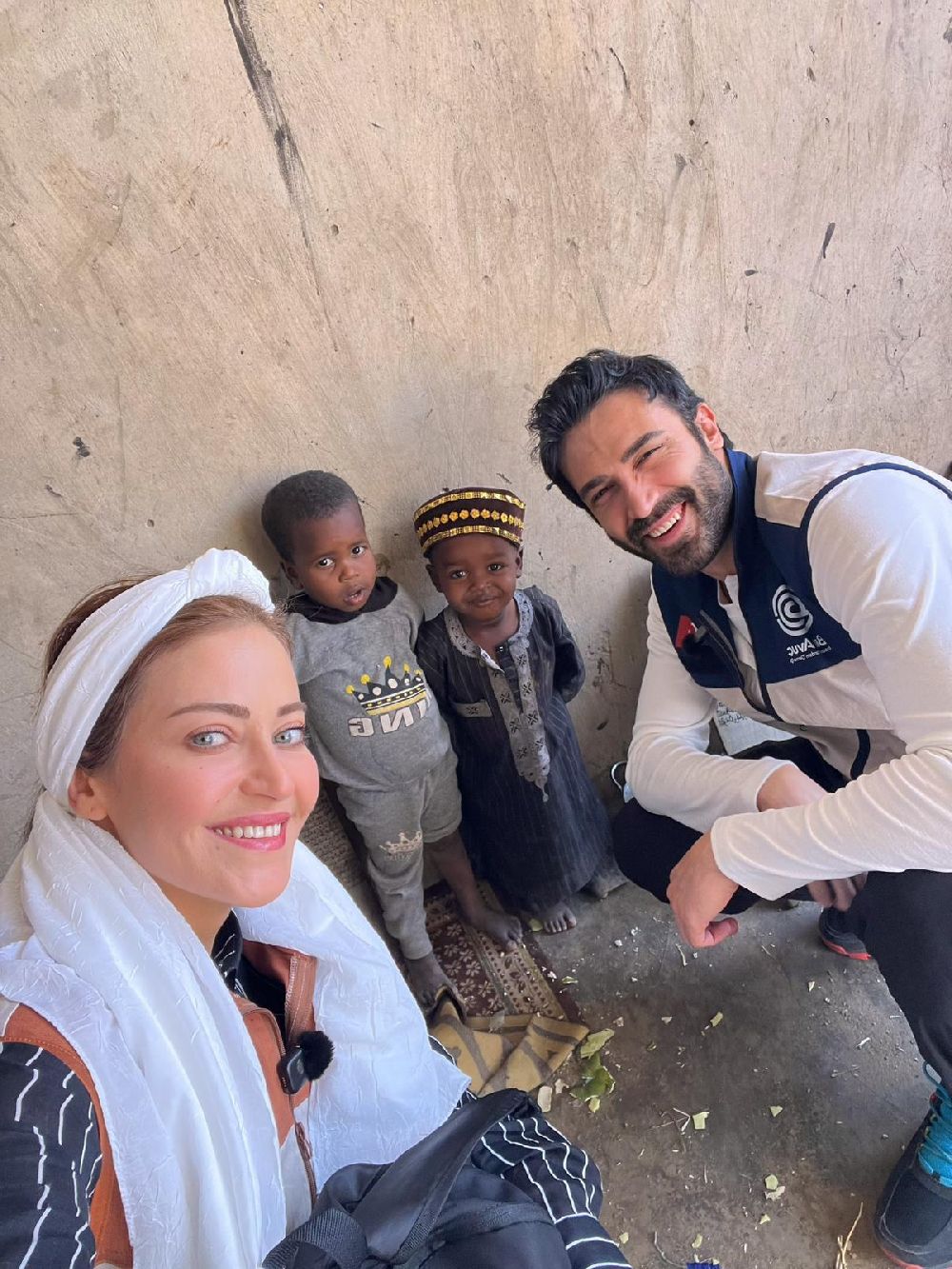 Tuğba Melis Türk ve Emre Özmen yetimlere umut oldu