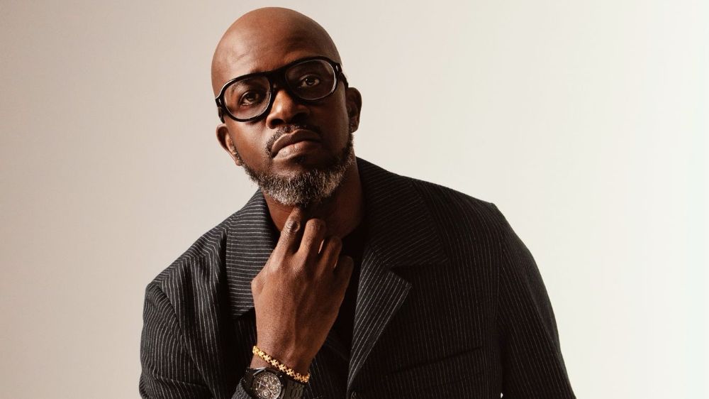 Black Coffee, yabancı DJ’ler arasında ön kayıt rekoru kırdı!