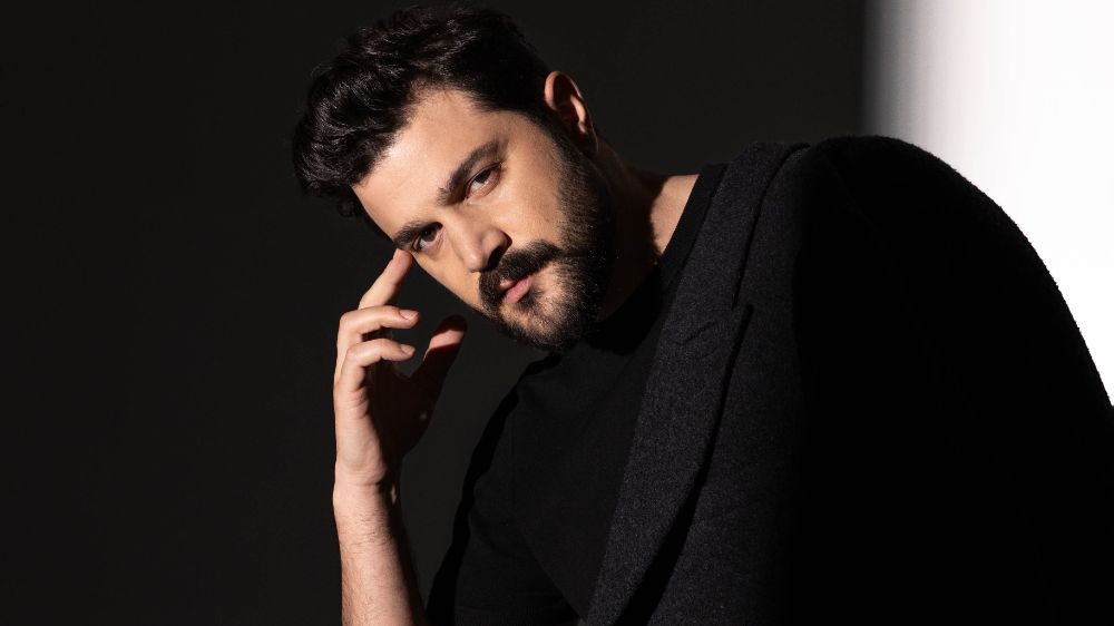 Burak Sevinç yıktı geçti