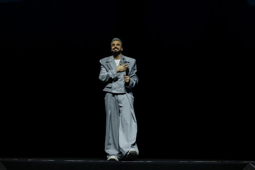 Galada yıldızlar geçidi!