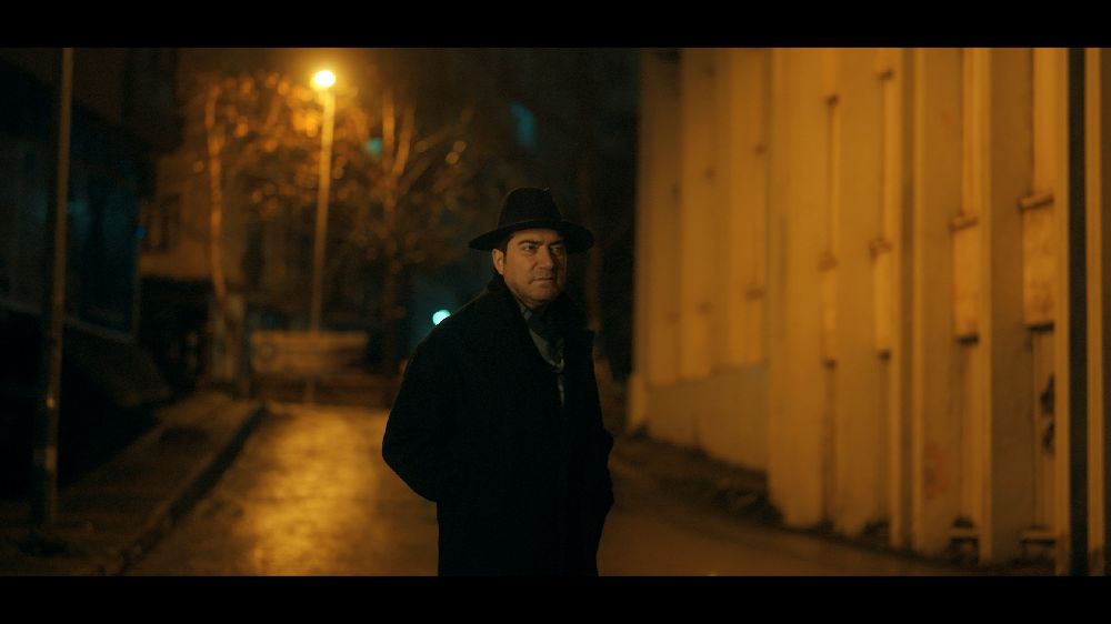 Murat Kurşun'dan yapay zekalı Sevenler Gece Ölür