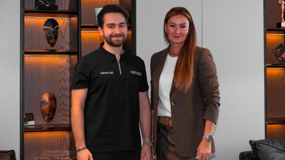 Pınar Altuğ’dan yeni imaja kontrol   