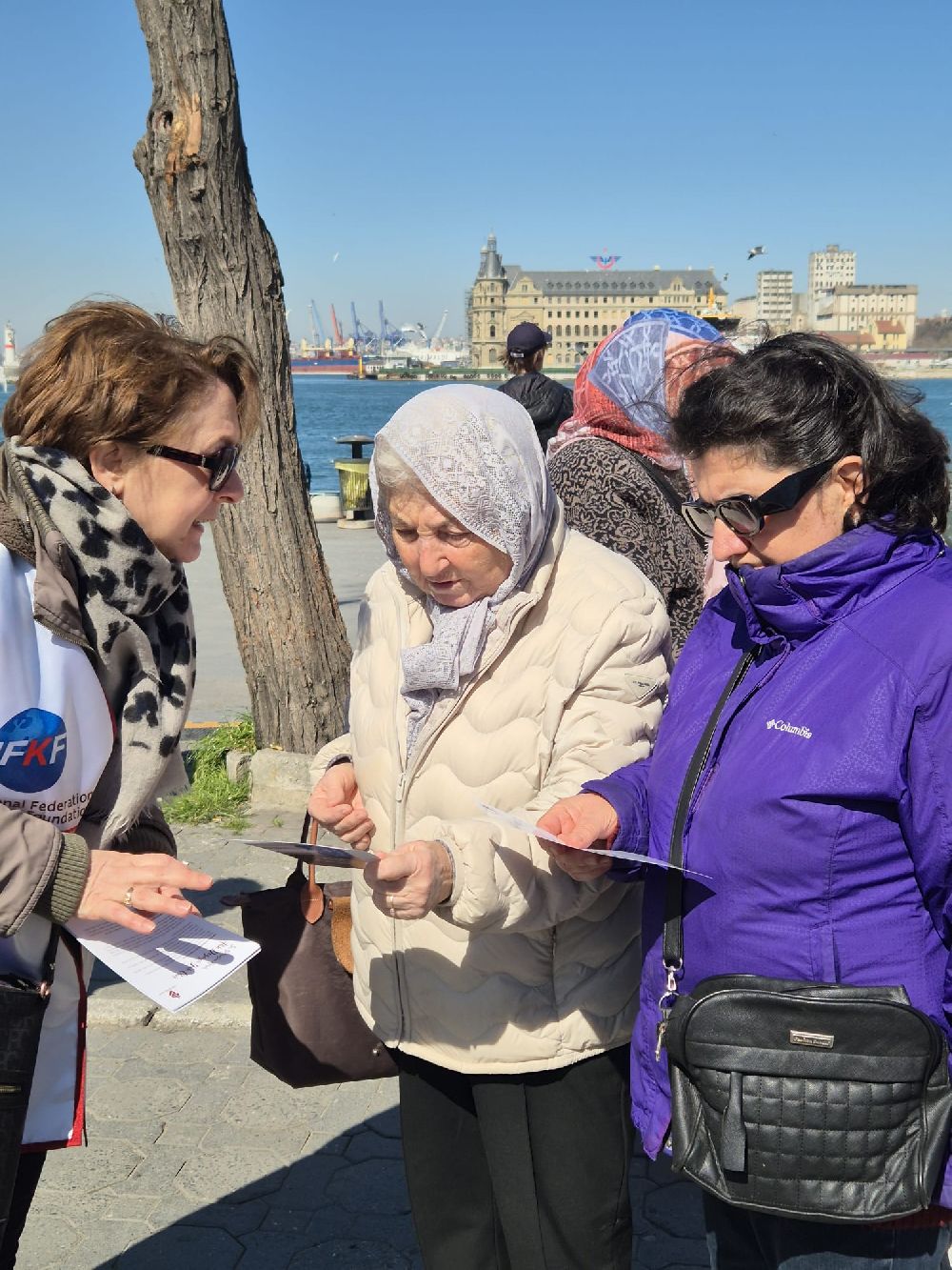 Türk Böbrek Vakfı, dev böbrek maketi ile böbrek sağlığı ve su kaynaklarının korunmasına dikkat çekti!