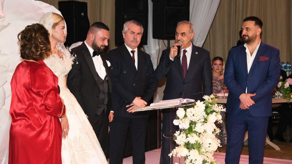 Acaban ve Metin Aileleri'nin masal gibi düğünü