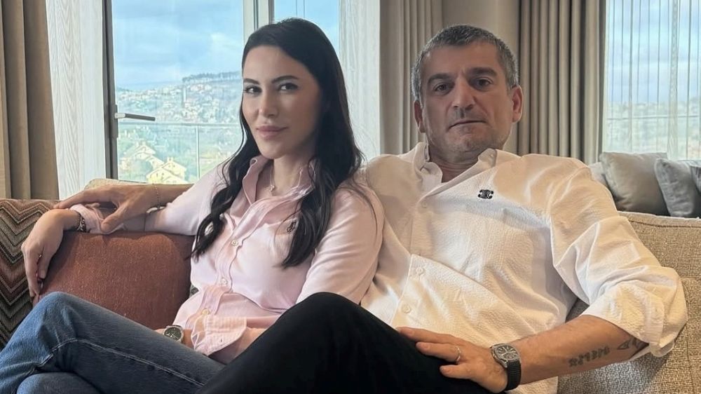 Aslı Sipahi Hacısüleymanoğlu ile Ali Hacısüleymanoğlu boşanma davasını geri çekti