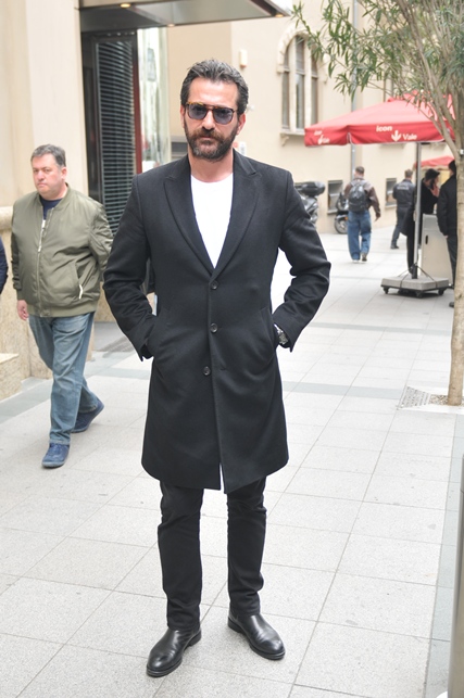 Burç Kümbetlioğlu'ndan Uzak Şehir yorumu