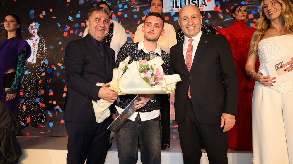 EİB Moda Tasarım Yarışması’nda birinciliği Halit Tiryaki kazandı