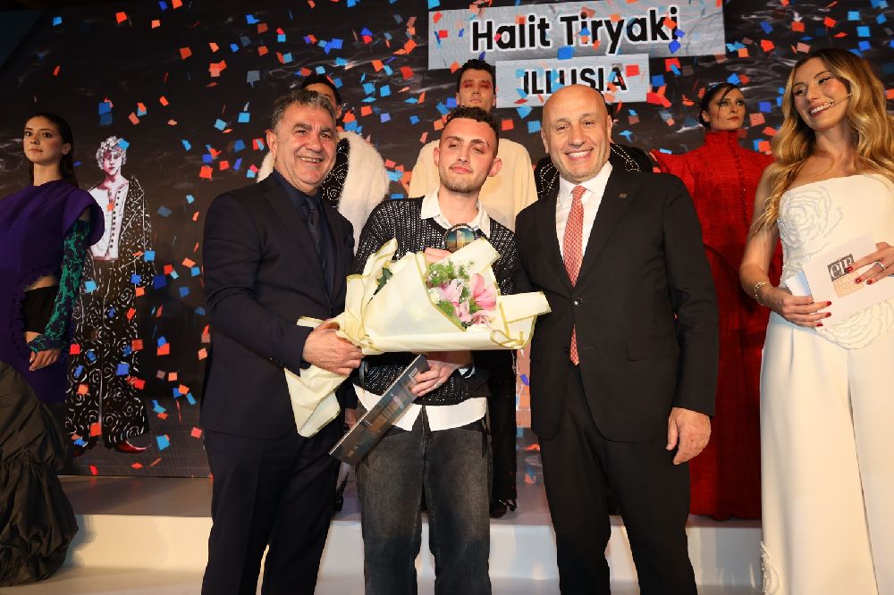 EİB Moda Tasarım Yarışması’nda birinciliği Halit Tiryaki kazandı