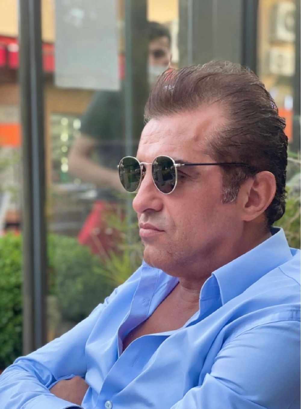 Murat Öztarhan'ın İnsan Aplikasyonları Aşkın İçindeki Tehlikeli Aplikasyonlar kitabı çıkıyor