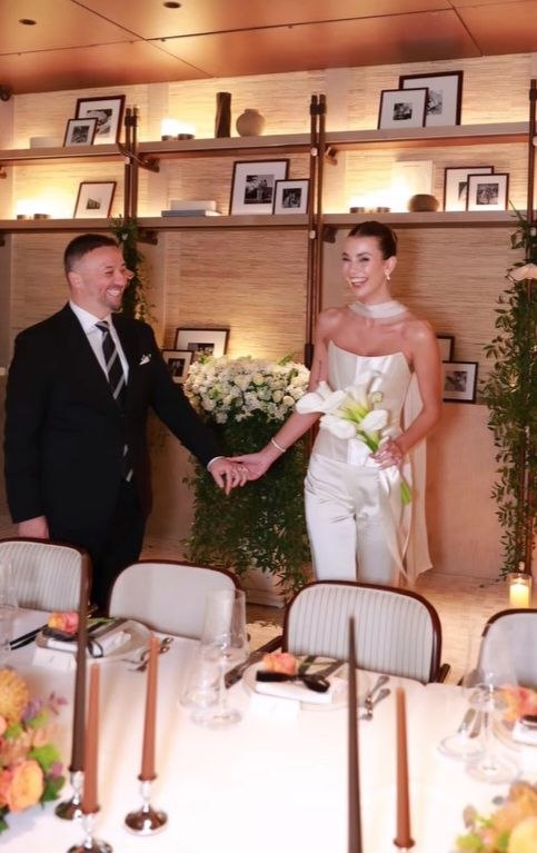 Oyuncu Sezgi Sena Akay ile iş insanı Erdinç Acar, evlendi