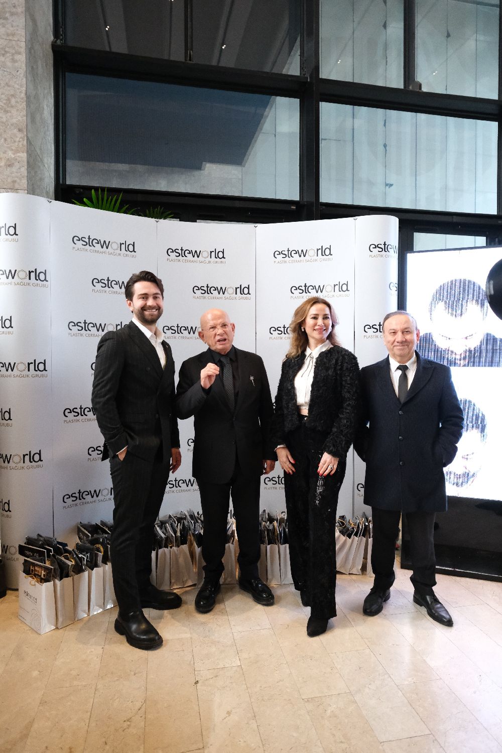 Saçın geleceği AKM’de yazıldı