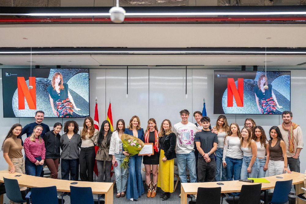 Seda Bakan’a İspanya’da büyük ilgi