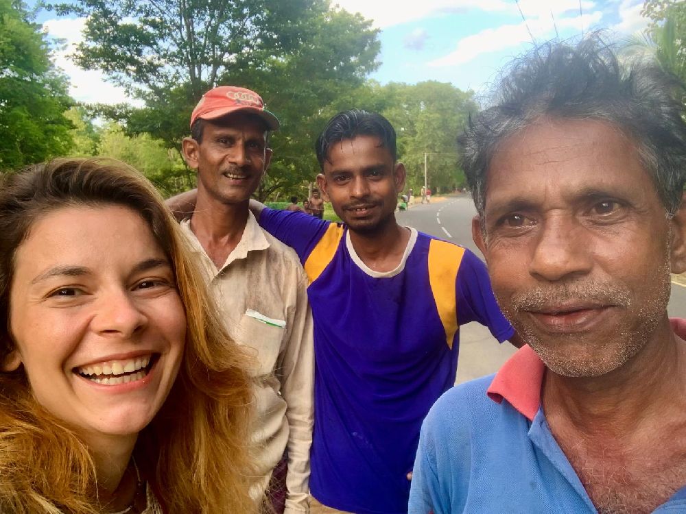 Selin Uzal sınırları aşıyor!