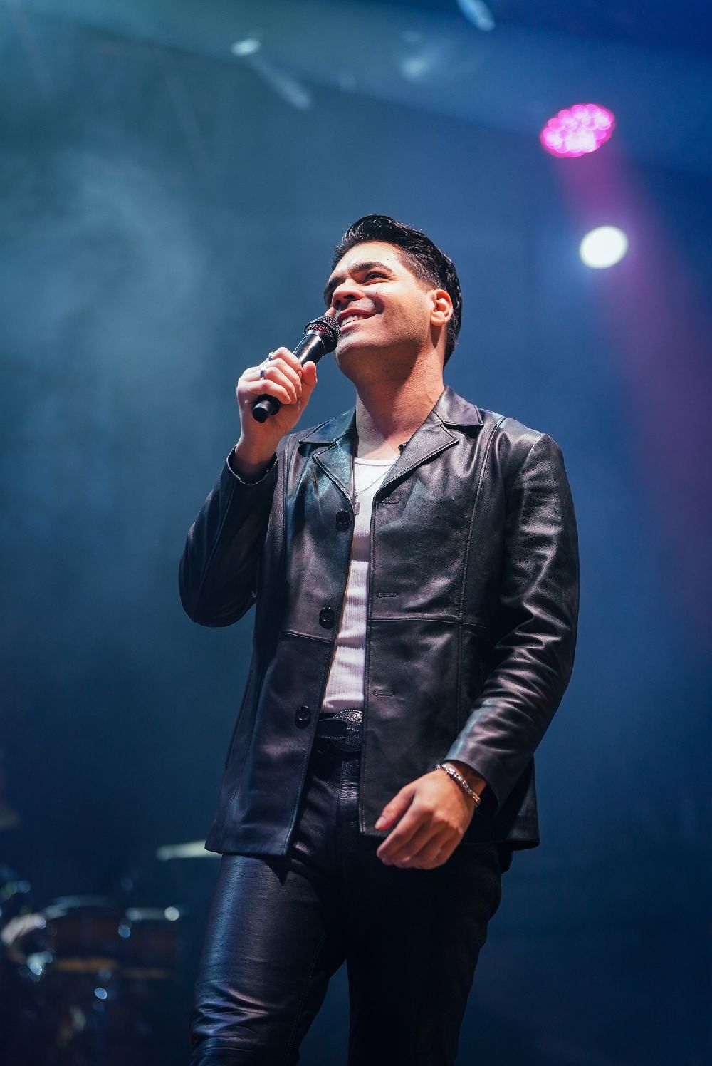 Emir Can İğrek’ten üç günde üç dev konser