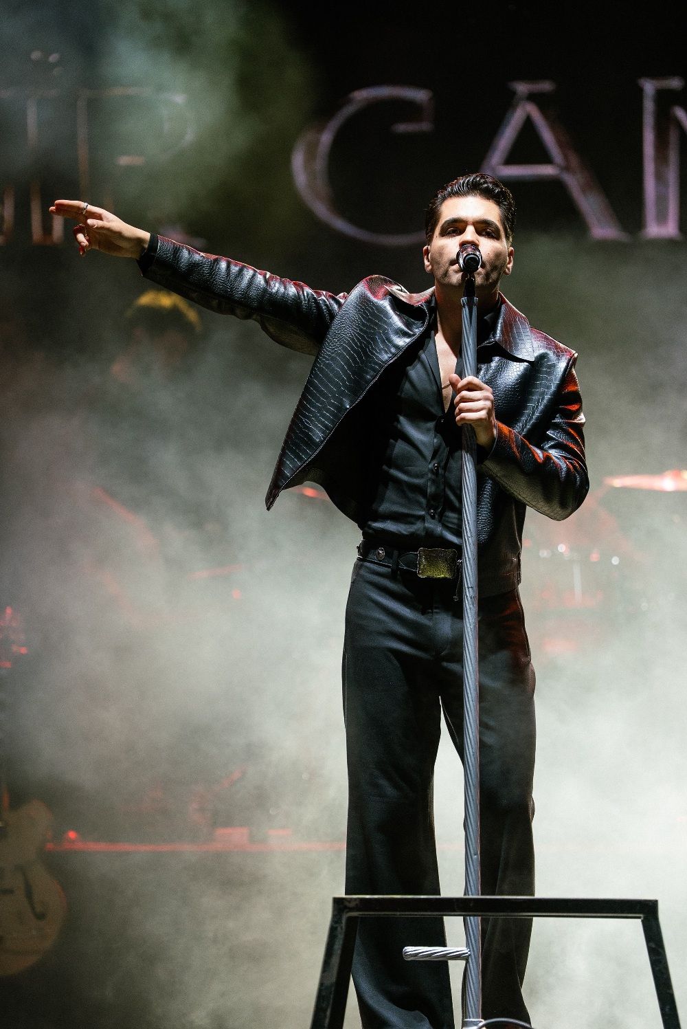 Emir Can İğrek’ten üç günde üç dev konser