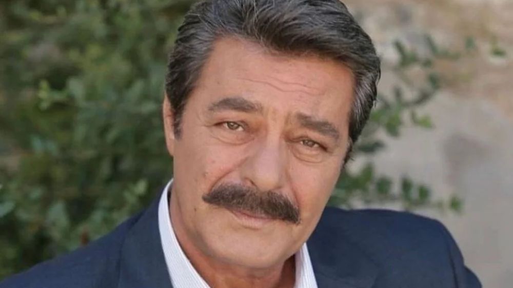 Kadir İnanır entübe edildi