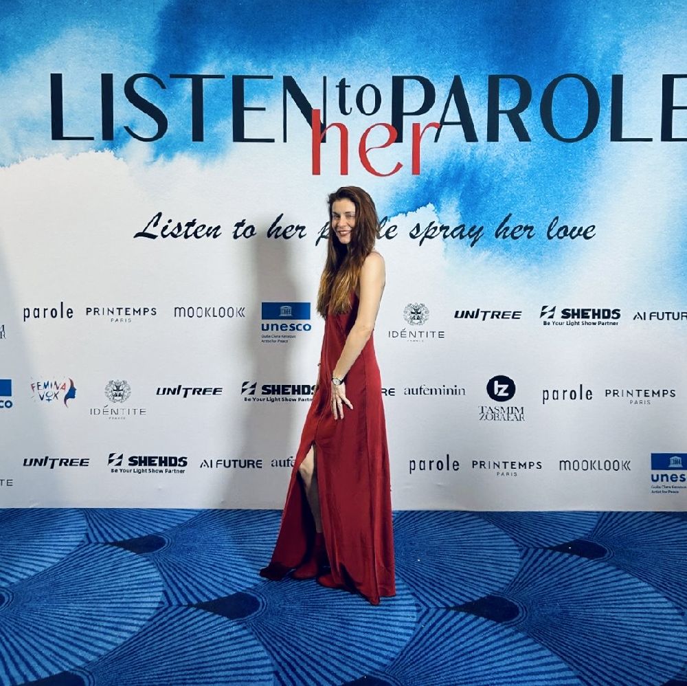 Selin Uzal Cannes Sahnesi’nde!