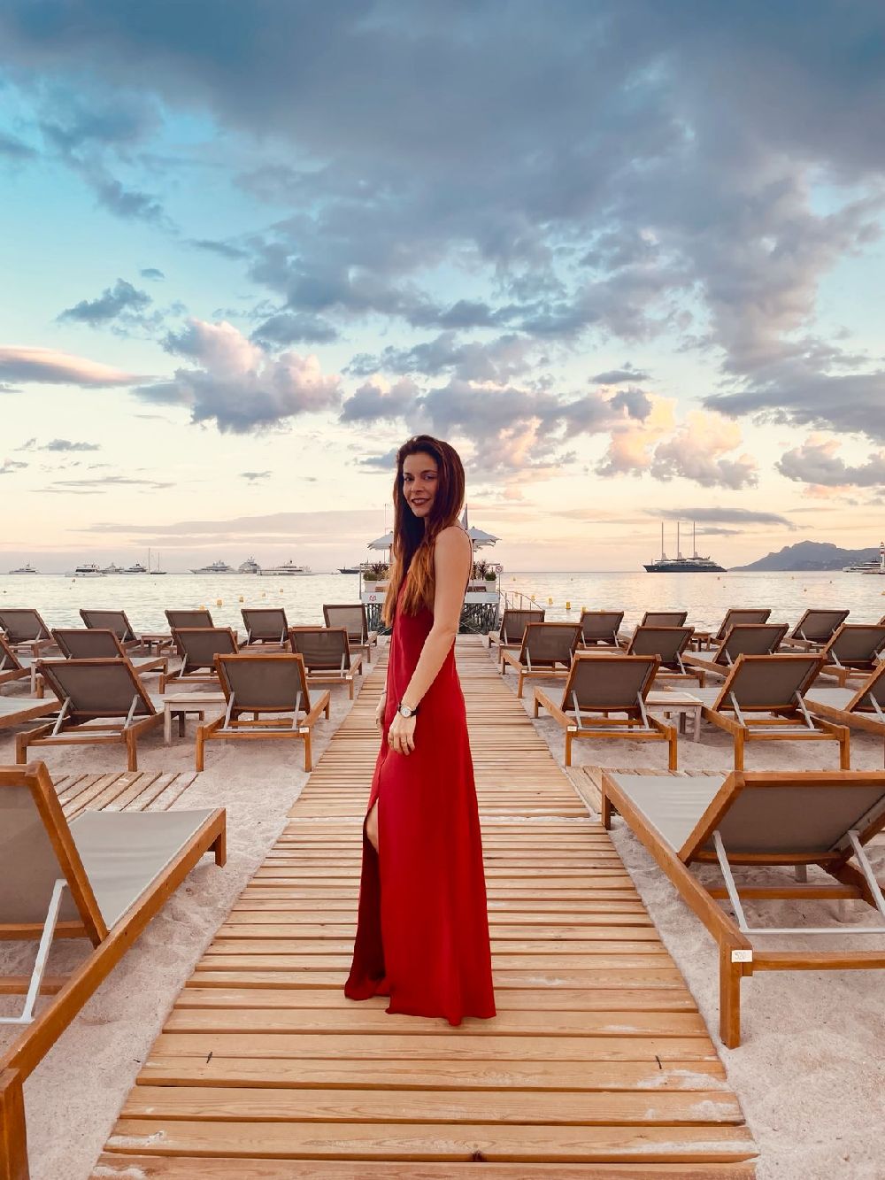 Selin Uzal Cannes Sahnesi’nde!
