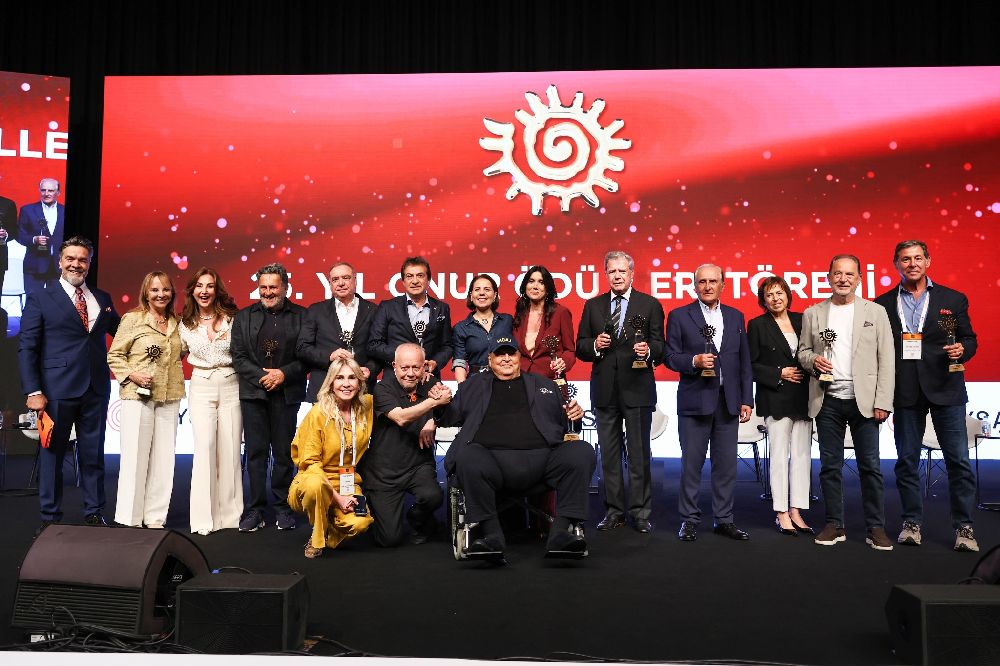 Beyazıt Öztürk iş kuralını açıkladı