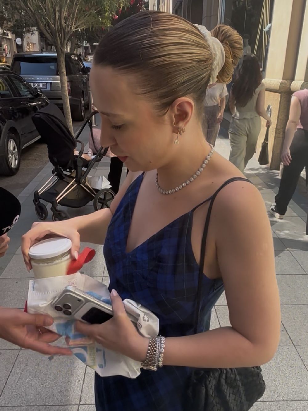 Irmak Arıcı'dan sağlıklı yoğurt tarifi