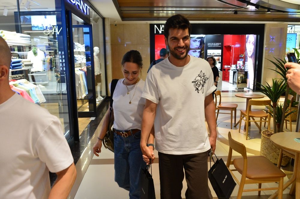 Tolga Mendi ve sevgilisi Damla Can'dan evlilik açıklaması