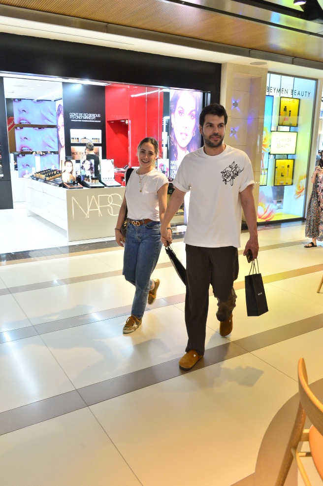 Tolga Mendi ve sevgilisi Damla Can'dan evlilik açıklaması