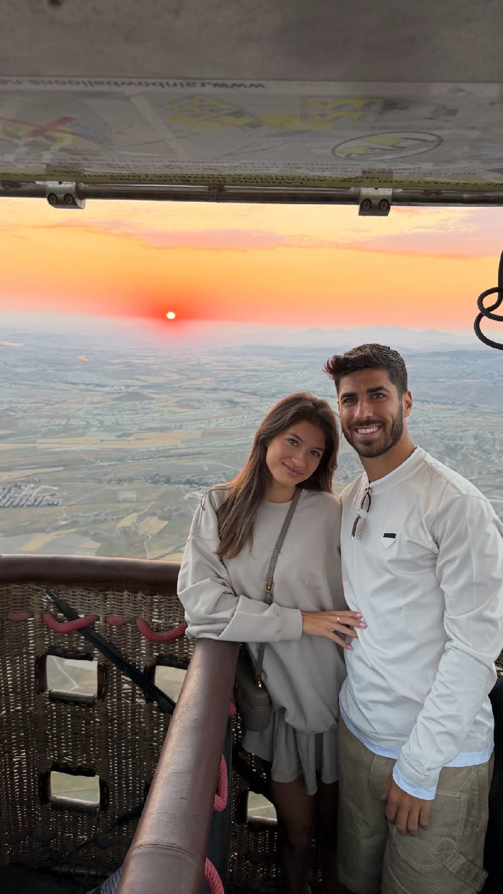 Marco Asensio sevgilisi Lavinia Leonhard ile Kapadokya'ya gitti