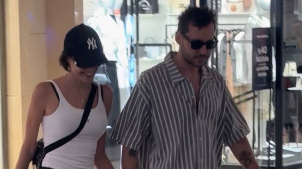 Sevgililer Dilan Çiçek Deniz ve Birkan Nasuhoğlu ilk kez görüntülendi