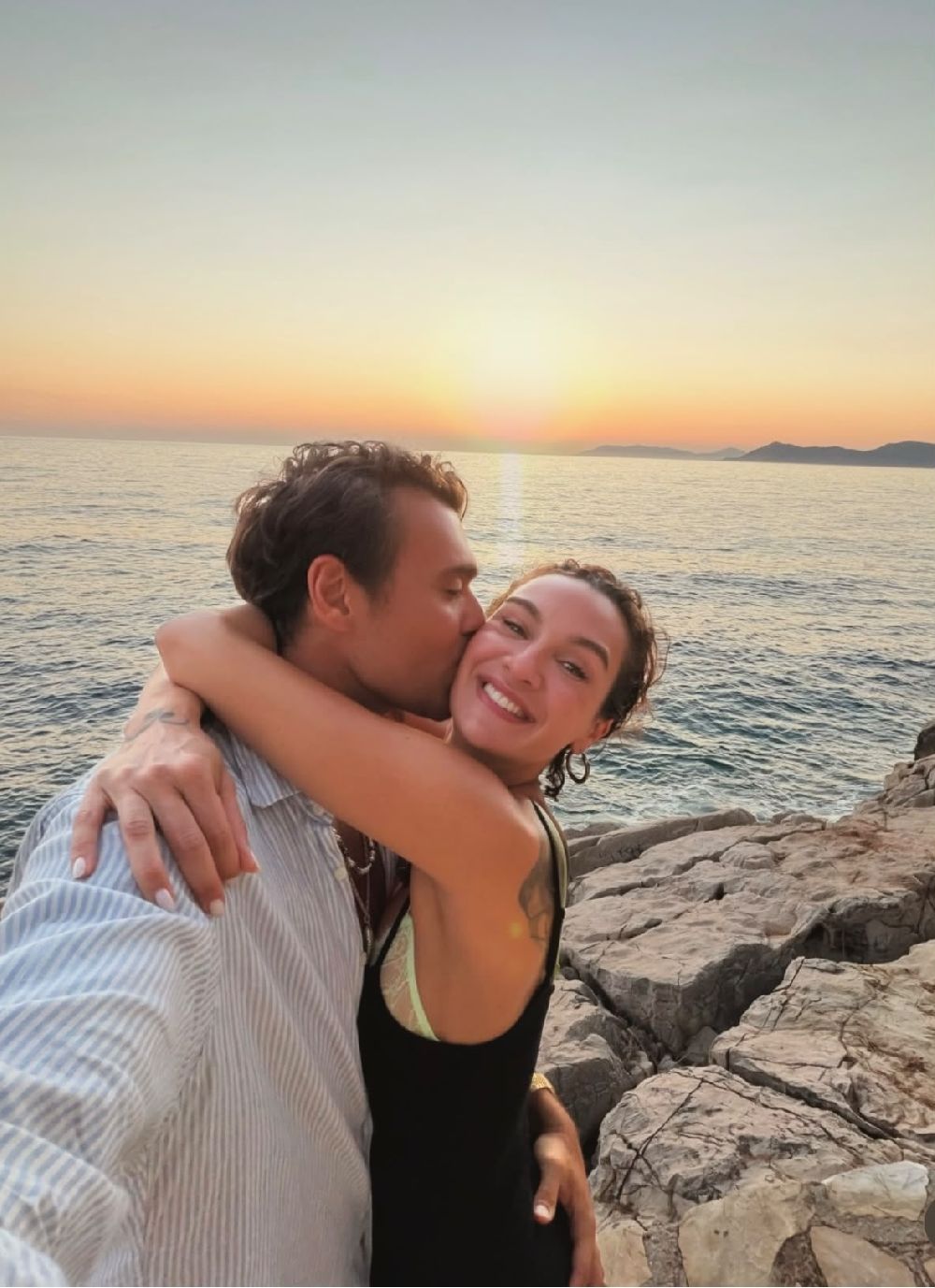 Birce Akalay ile Hakan Kurtaş'ın romantik tatili