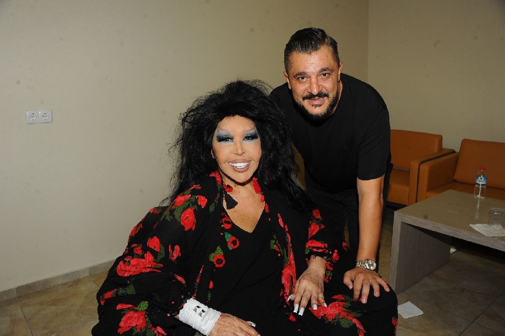 Bülent Ersoy'un gündem olan konserin yapımcısı Burak Tanrısever ilk kez konuştu