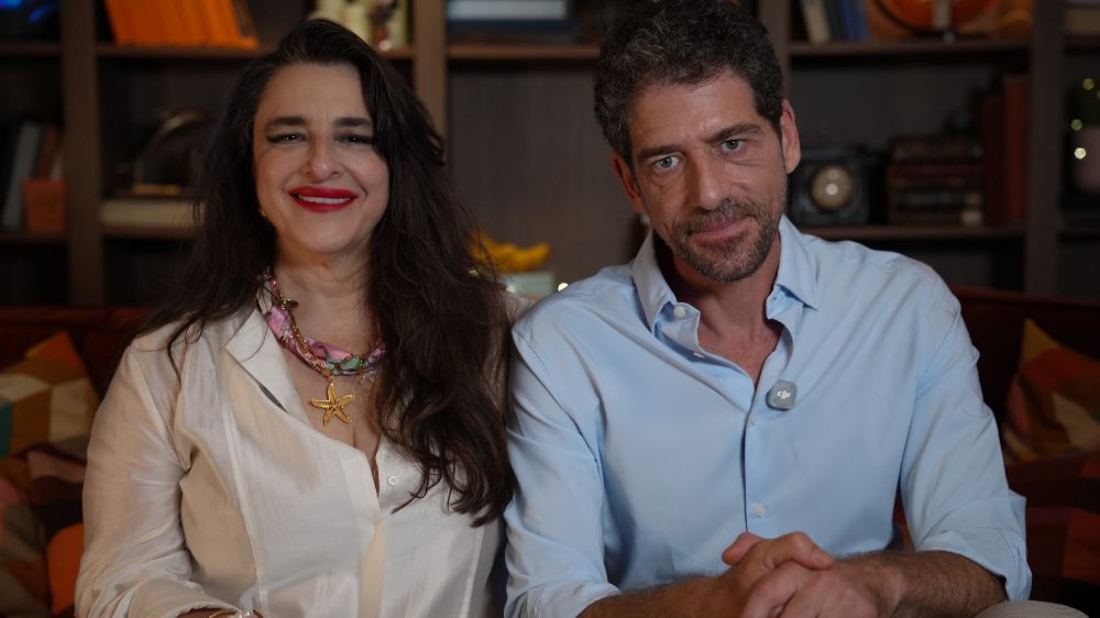 Esra Dermancıoğlu’ndan Cemal Hünal’a aşk filmi pası