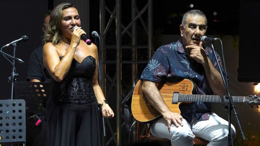 Özülkü Çifti’nden Bodrum'da müzik ziyafeti