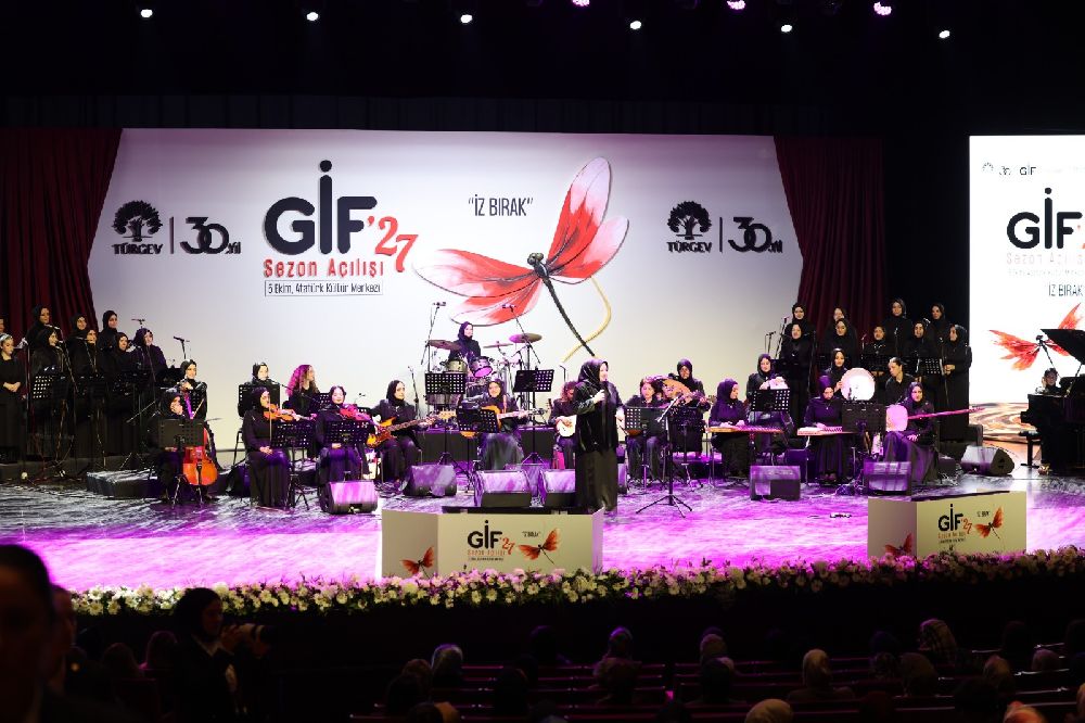 GİF’27’de gençler iz bıraktı, yıldızlar alkışladı