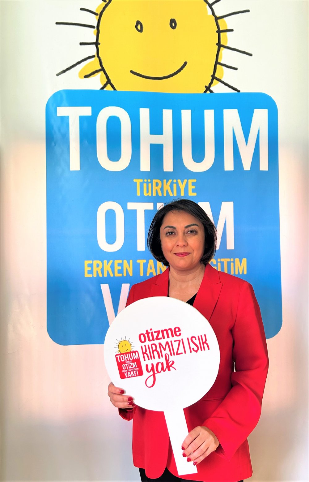 Tohum Otizm Vakfı 2 Nisan Dünya Otizm Farkındalık Günü’nde Otizme Kırmızı Işık Yakıyor!