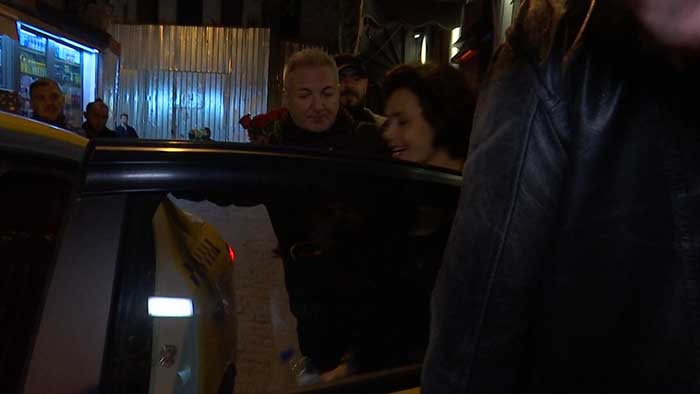 Eşini Kaybeden Özgü Namal Aylar Sonra Ortaya Çıktı