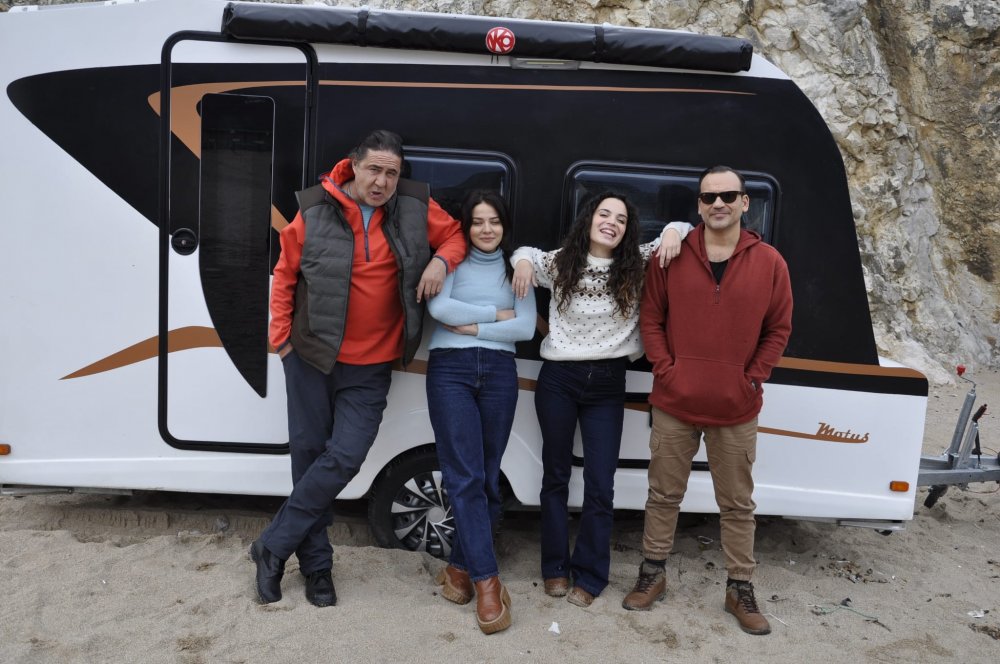 Ambulans içinde bir gün bekledi!