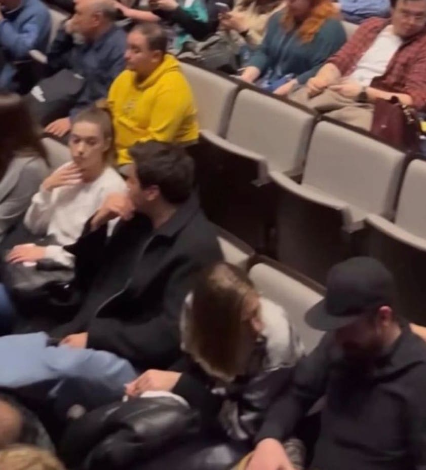 Afra Saraçoğlu ile Mert Ramazan Demir Birlikte mi? Gece Gündüz Beraberler