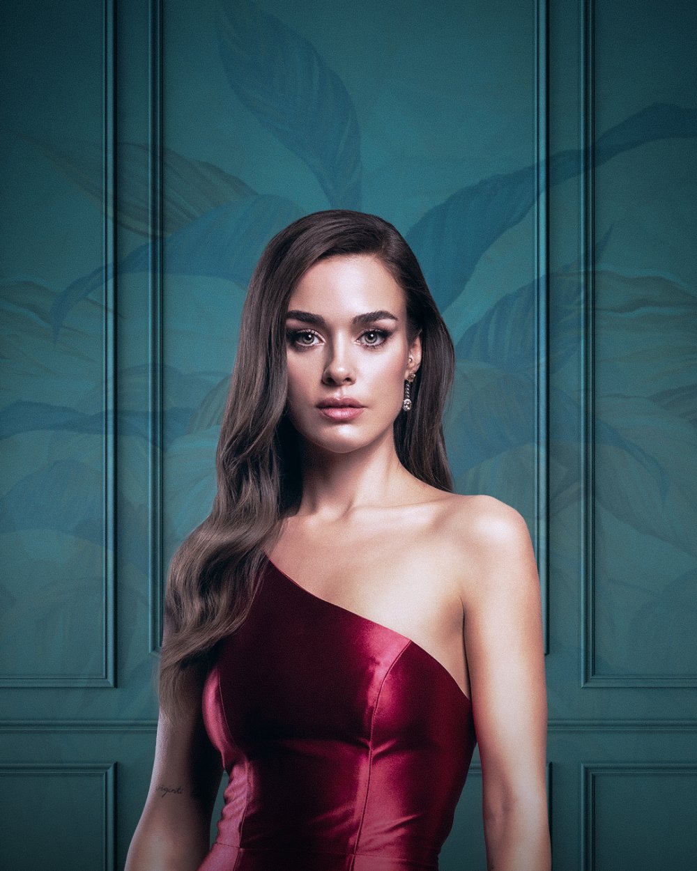 Akın Akınözü ve Bensu Soral karakterlerini anlattı!