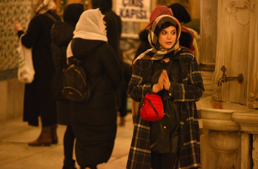 İftarını Açtı Eyüp Sultan'a Koştu