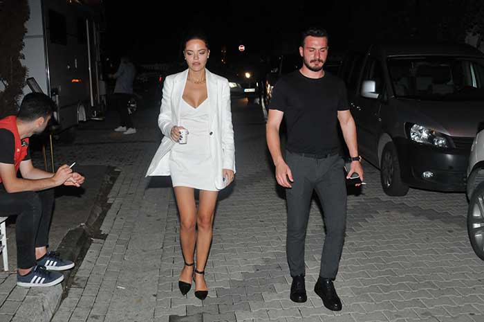 Hilal Altınbilek Bakın Kiminle Görüntülendi!