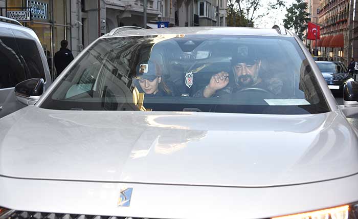 Ünlü Oyuncudan Evlilik Sorusuna Cevap!