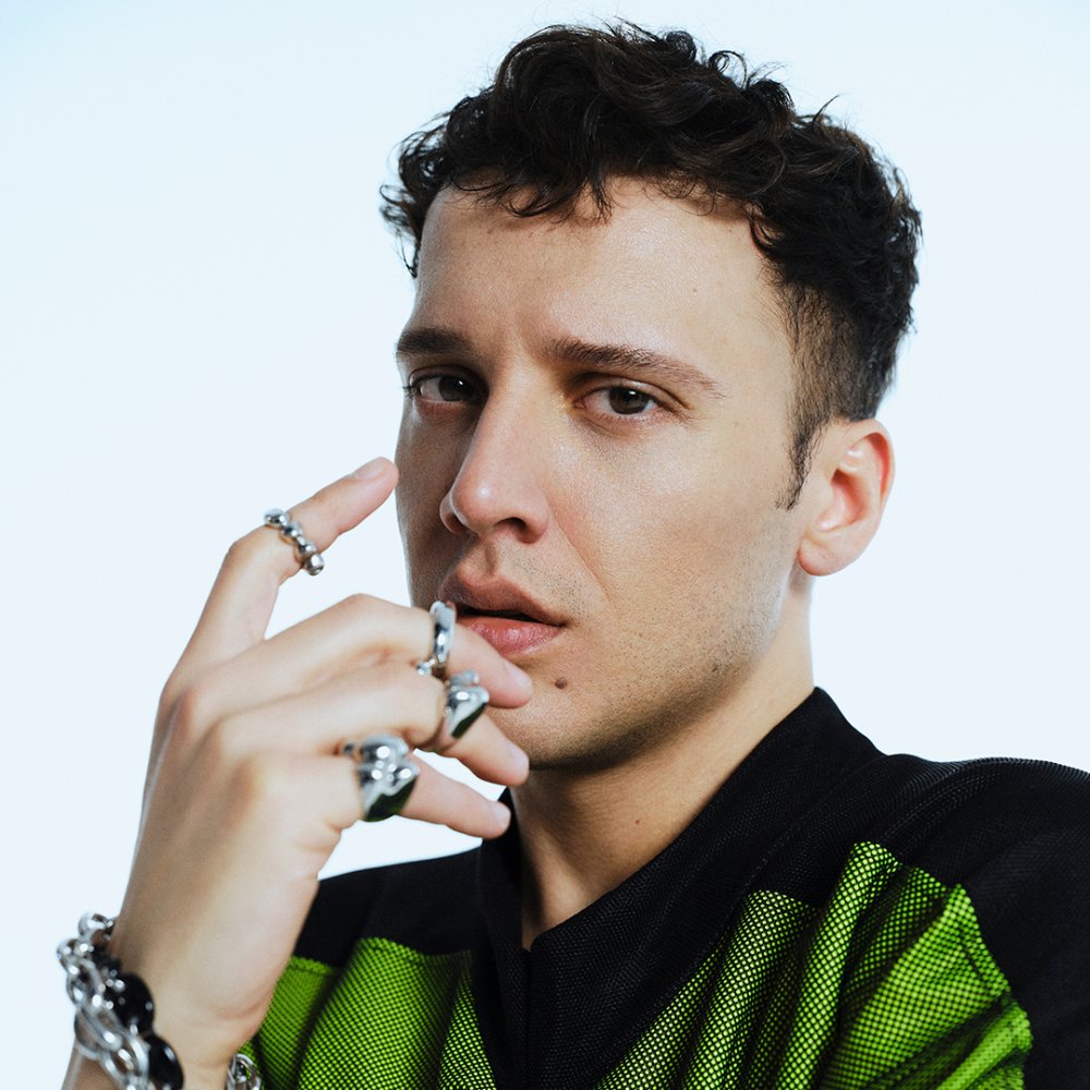 Edis ‘Bana mı?’ ile Zirvede