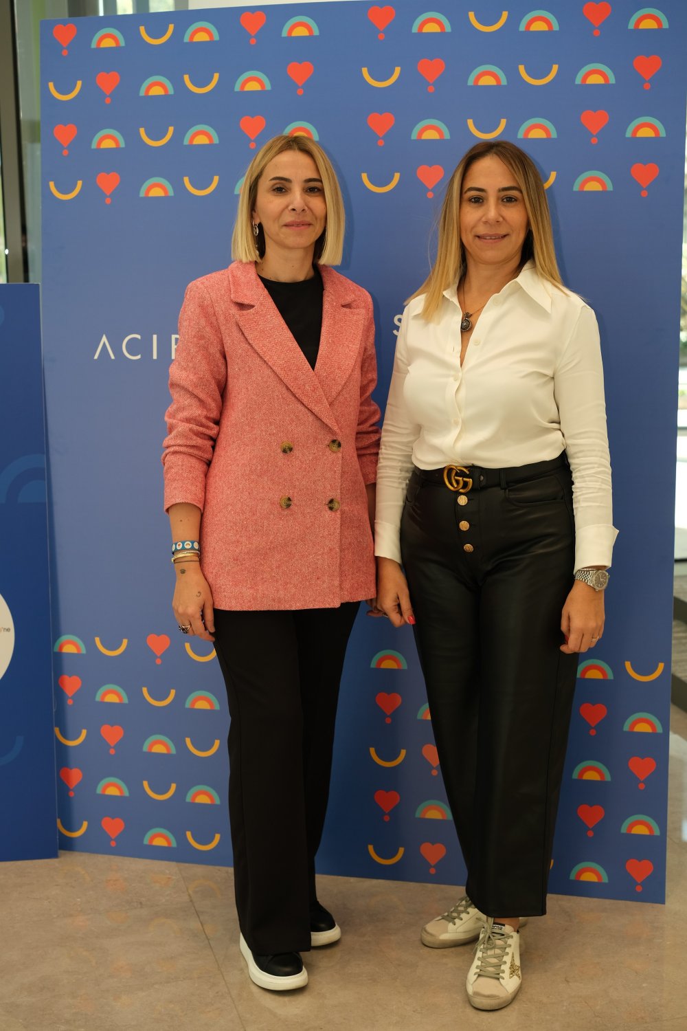 Varol Yaşaroğlu kanserli çocuklara Mirket ile destek verdi