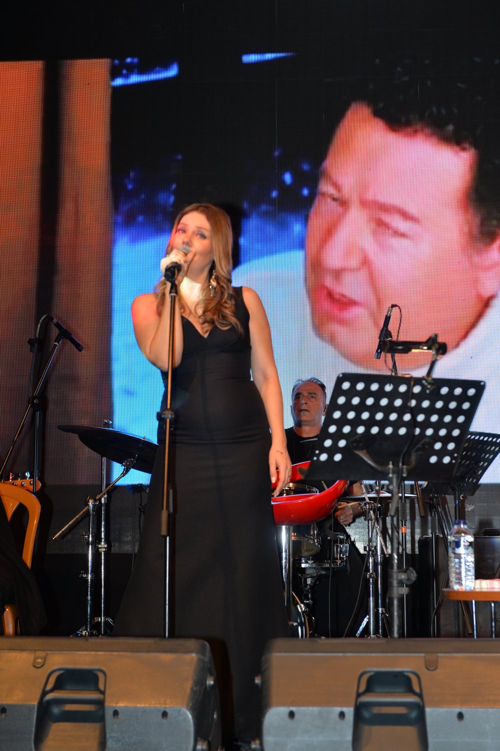 Kayahan'ın yeğenine Kayahan şarkıları yasak! "Bu durum içime dokunuyor"