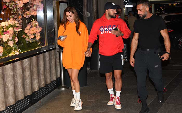 Yeni Sevgilisiyle El Ele Görüntülendi