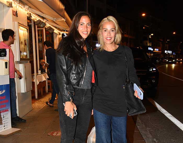 Evlilik İtirafıyla Şaşırttı!