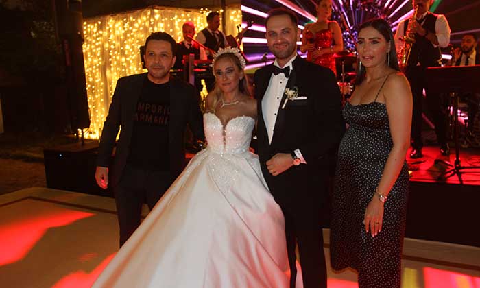 Kalamış&#039;ta Görkemli Düğün