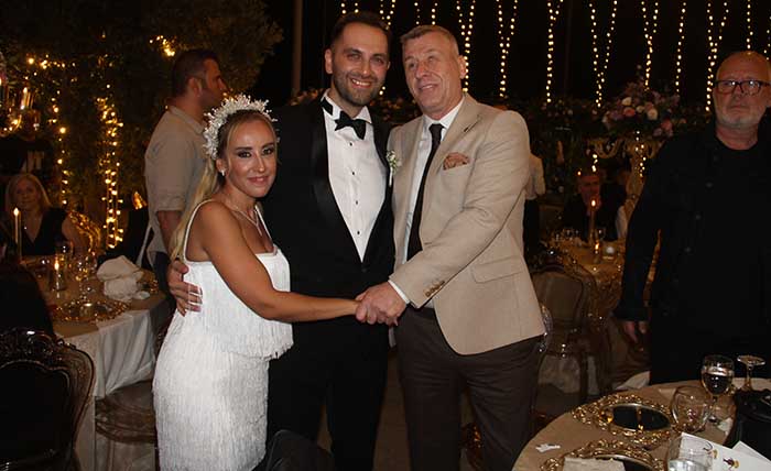 Kalamış&#039;ta Görkemli Düğün