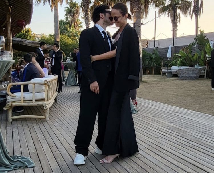 Aşklarını Sosyal Medyadan İlan Ettiler