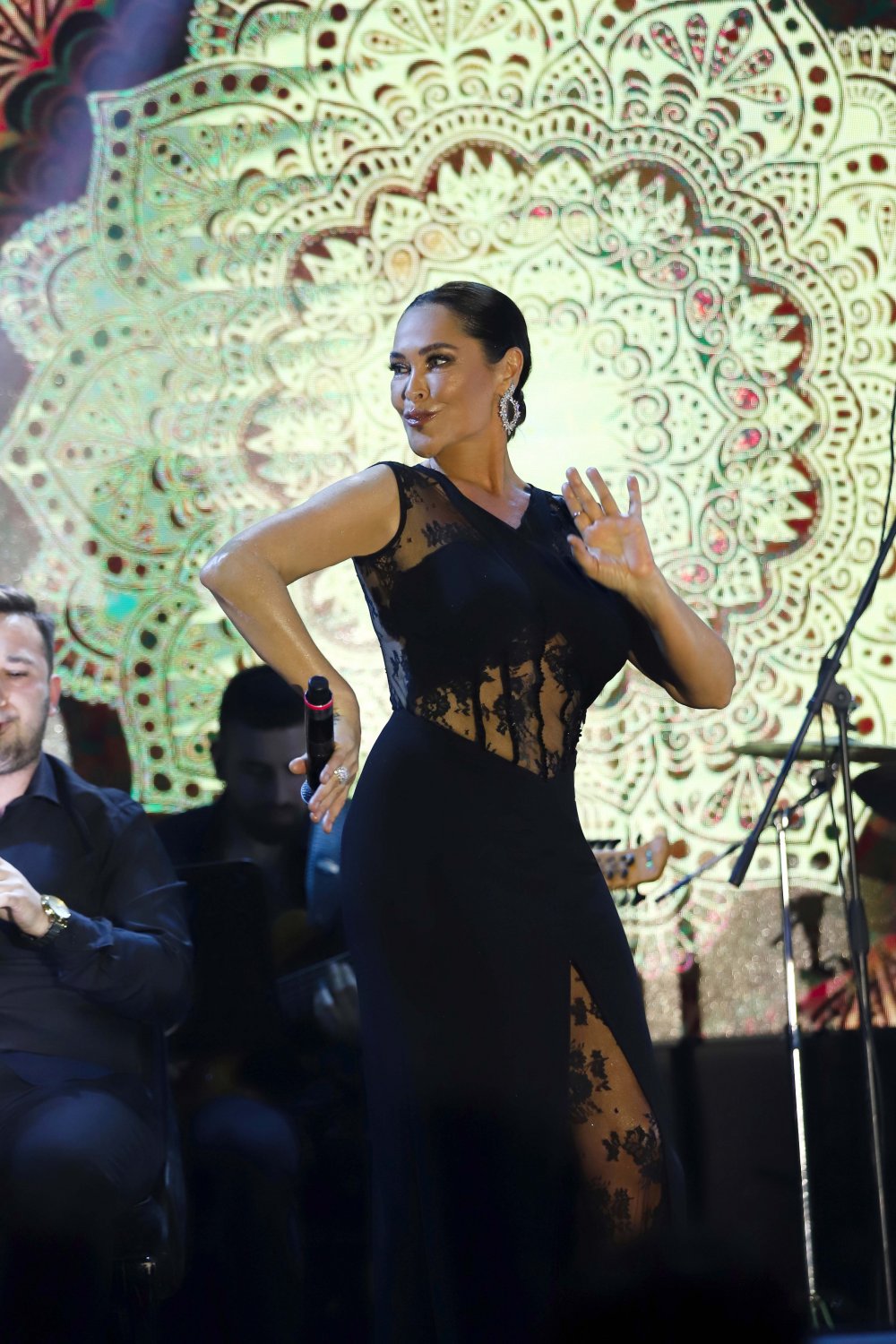 Şeyma Subaşı&#39;ya &#39;nafaka&#39; şoku!